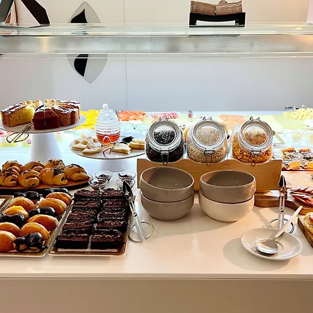 מלון Jardim Da Lapa By Shiadu ליסבון